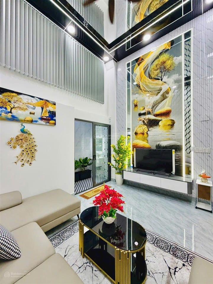 Nhà mới 100% gần siêu thị emart phan huy ích, gò vấp ô tô ngủ trong nhà, 4.5mx14 (63m) 7.9 tỷ