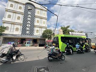 Giảm 300 triệu, nhà mặt tiền đường 8m, 2 tầng, gần emart 2, phan huy ích, dt 4 x18 (72m2) 7.5 tỷ