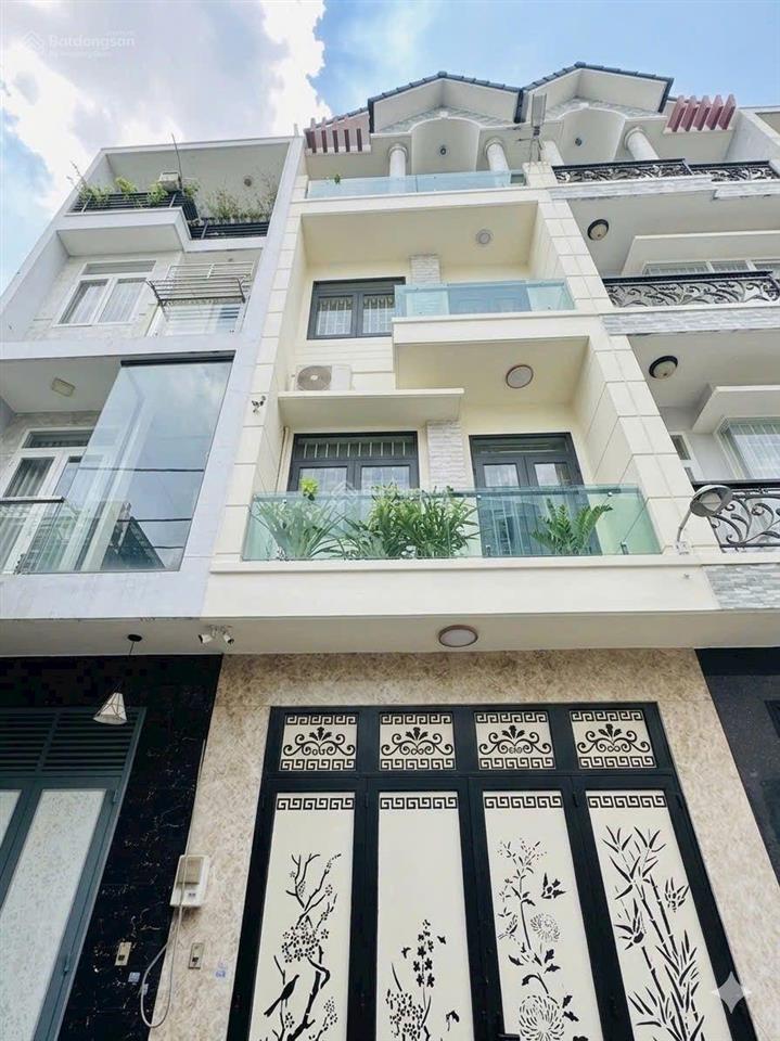 Hẻm ôtô 5mhoàng bật đạttân sơnphạm văn bạchtân bình
4 tầng btct5pn5wc 4m x 17m 7.1 ty.