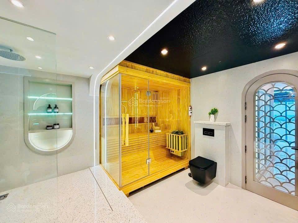 Ôtô ngủ trong nhàgần emartphan huy íchquang trunggò vấp5 tầng mới nở hậu4m x 14m 8.9 ty.