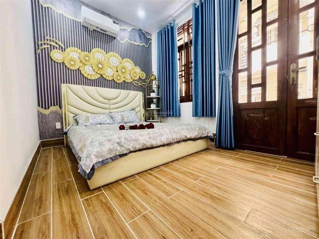Hẻm xe hơi  4 tầng mới full nội thất  4m x 14m  7.5 tỷ  phạm văn chiêu  quang trung  gò vấp.