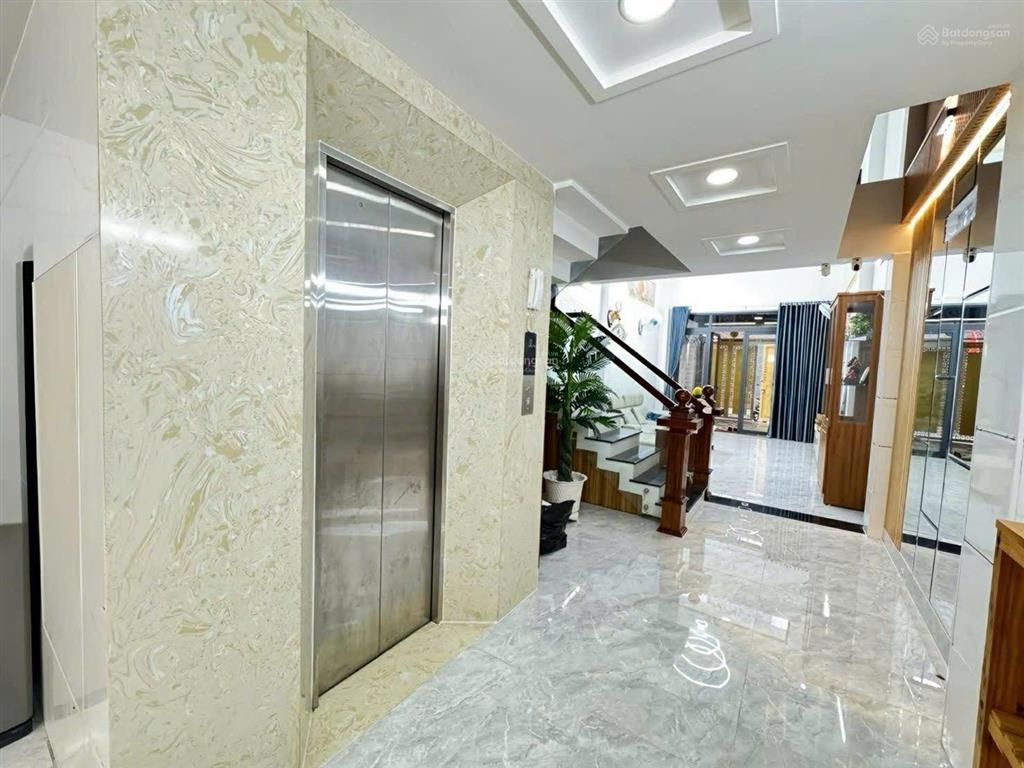 Giảm 600 triệu còn 10.2ty5tầngthang máy6pn6wc4mx24mhem 8mnguyễn duy cungphan huy íchgò vấp