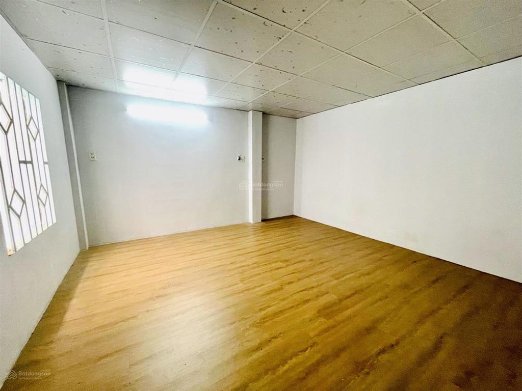 2 tầng 5m x 15m 6 ty gần siêu thị emart phan huy ích phạm văn bạchtân sơnquang trunggò vấp.