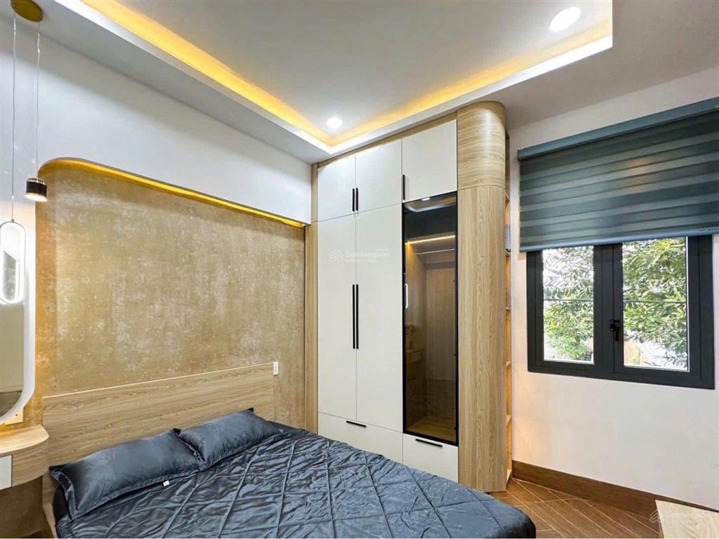 3 tầng mới9.4m x 6m 6.2 tỷ bùi quang làphan huy íchquang trunggò vấp.