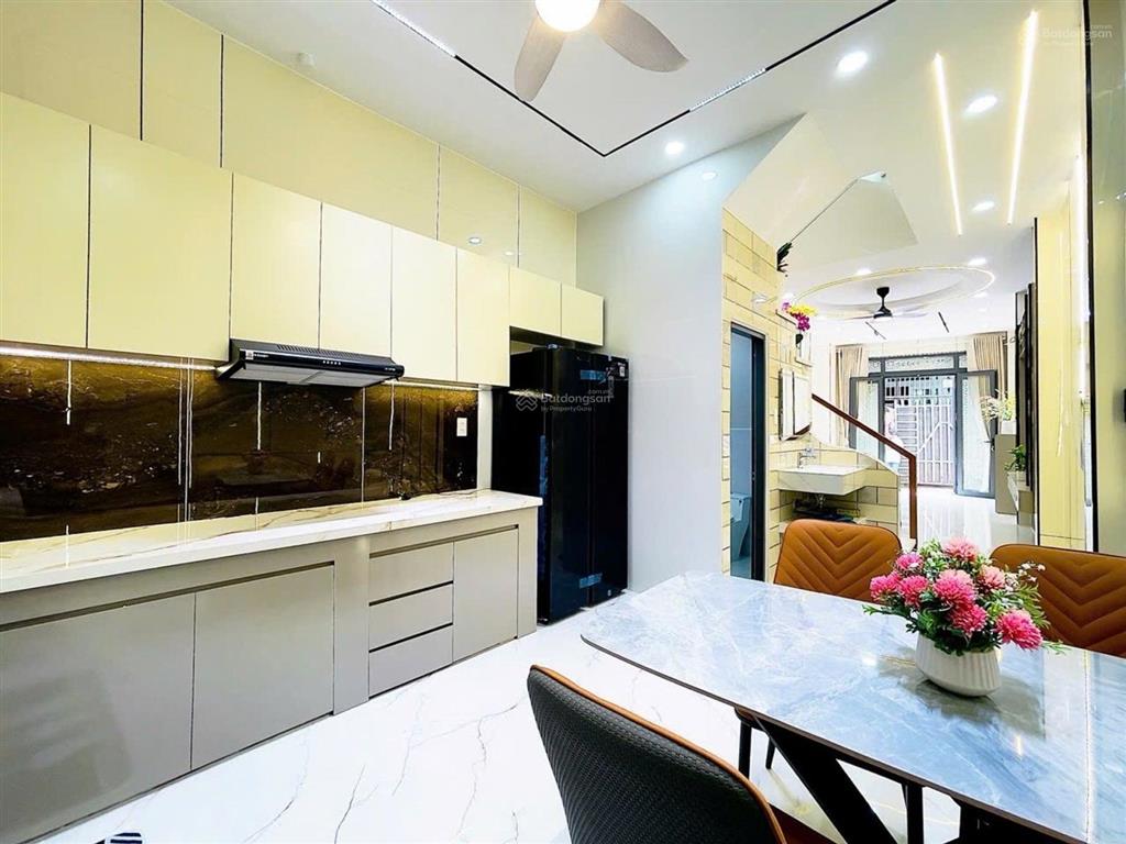 Gần mặt tiền nguyễn sỹ sách, chợ tân trụ, phạm văn bạch, trường chinh, 3 tầng mới  52m2  5,88 tỷ