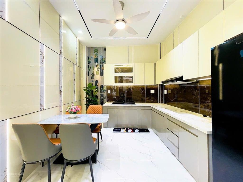 Gần mặt tiền nguyễn sỹ sách, chợ tân trụ, phạm văn bạch, trường chinh, 3 tầng mới  52m2  5,88 tỷ