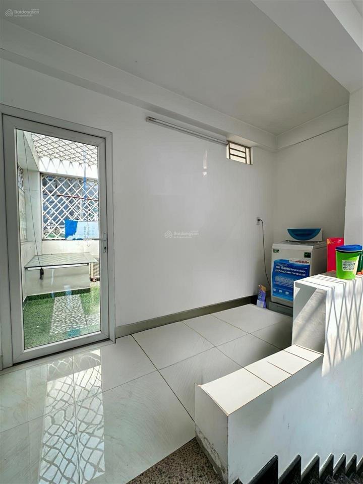 Cống lởphan huy íchphạm văn bạchôtô ngủ trong nhà5 tầng btctkhu phân lô đồng bộ 4mx16m8.5ty.