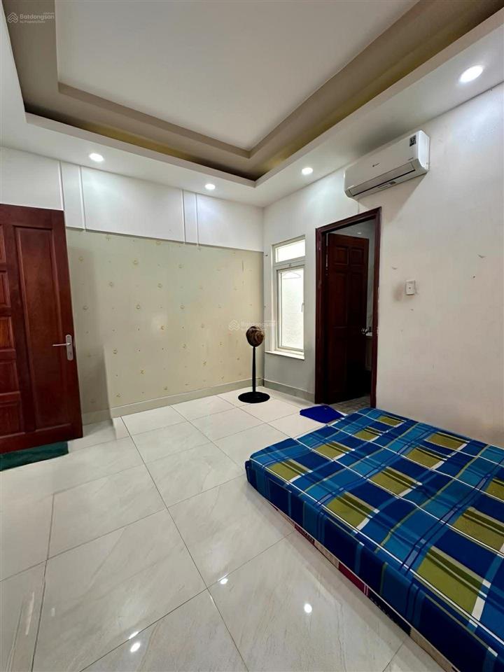 Cống lởphan huy íchphạm văn bạchôtô ngủ trong nhà5 tầng btctkhu phân lô đồng bộ 4mx16m8.5ty.