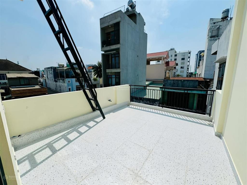 Mặt tiền kinh doanh  âu cơ  trường chinh  ngay chợ hẻm 6m oto ngủ trong nhà 63m2 3 tầng 8.96 tỷ