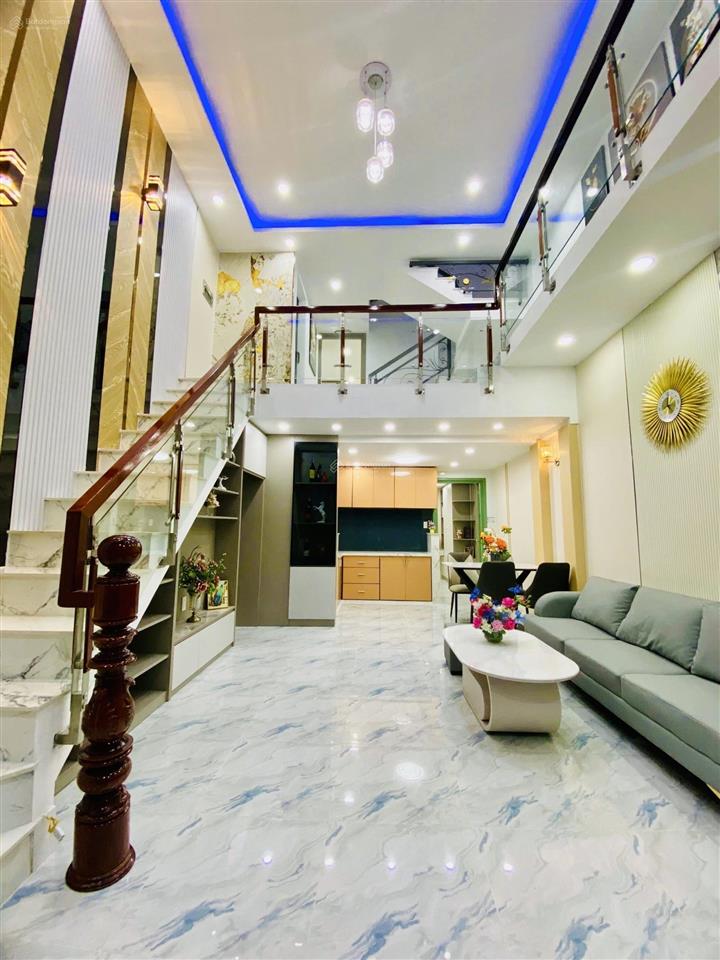 Giảm sâu 200 triệu còn 4.99 tỷchợ tân trụnguyễn sỹ sáchhẻm xe hơicó phòng ngủ dưới trệt.