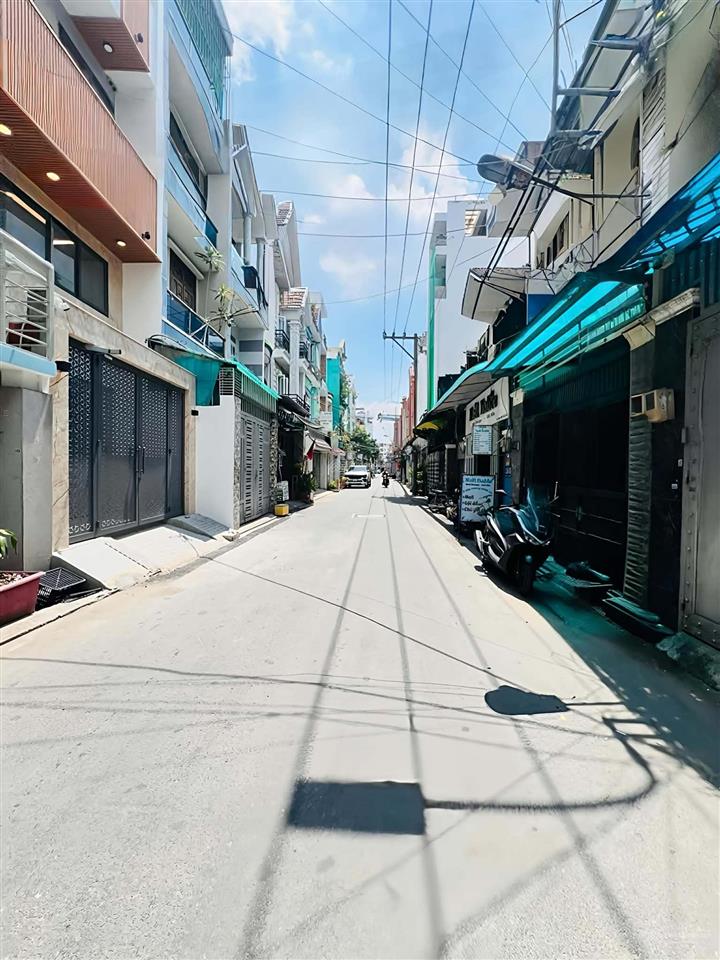 Hẻm 8m thôngphan huy íchgần chợ kinh doanhspanail4m x 14mkhu phân lôp 15tân bình5.6 ty.