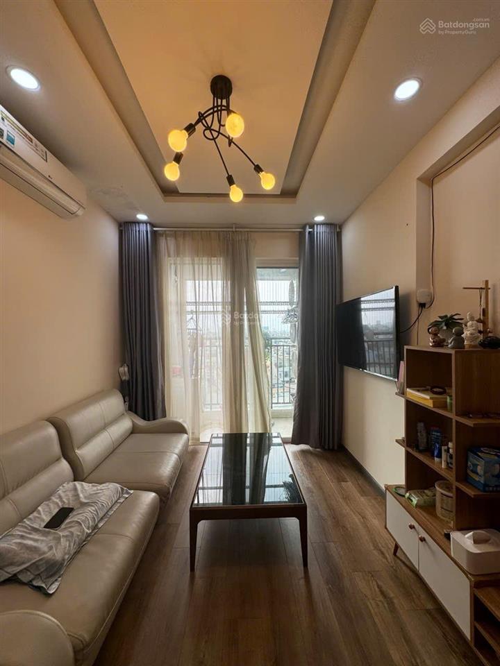 Cần bán căn hộ 2pn, 1wc chung cư richstar giá cực tốt