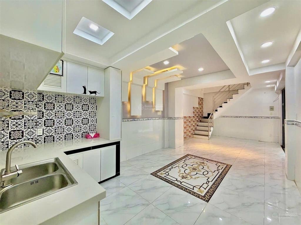 Siêu vị trí siêu hiếm  huỳnh đình hai gần chợ bà chiểu3 tầng btct  hoàn công đầy đủ
