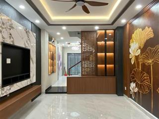 Thông số vàng, không quy hoạch. không lộ giới  vỉa hè 5m  chủ đang nhiệt ( 0909 716 ***)