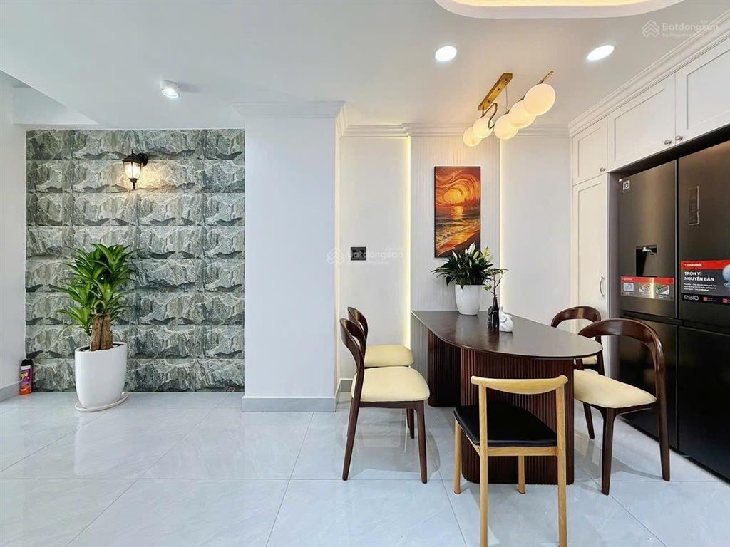 Siêu phẩm quiet luxury house  hxh cx phan đăng lưu phường gia định  sát vách quận 1
