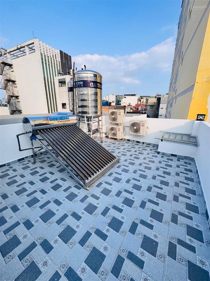 Chủ cắt lỗ tiếp tục giảm 500tr  nhà phú nhuận 5 tầng, 5 pn, dt 50 m2  xe hơi ngủ trong nhà
