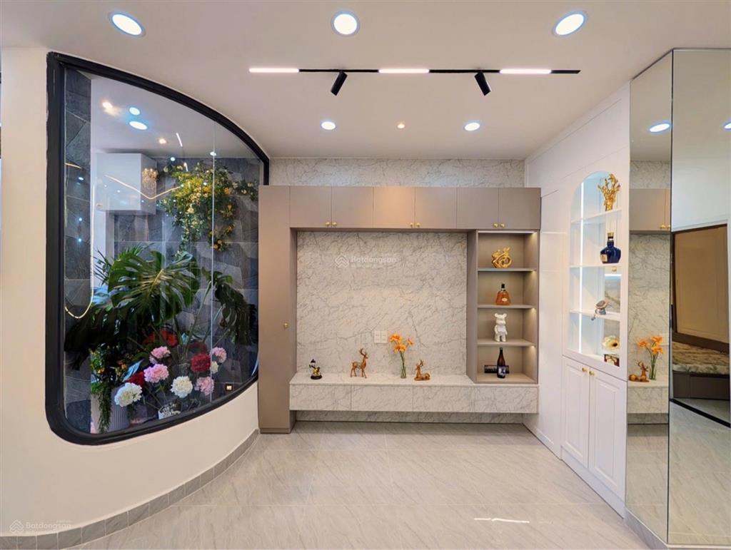 Villa mini ngay giữa lòng khu phan xích long phú nhuận  60m2  3pn  full nội thất cao cấp