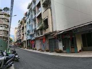Chính chủ mb kinh doanh 55m²  nửa trệt+ l1