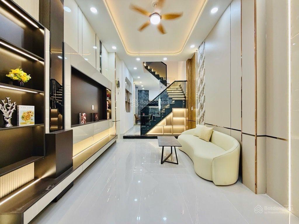 Bán nhà gò vấp, chỉ hơn 5 tỷ thiết kế hiện đại 4 tầng sân thượng 