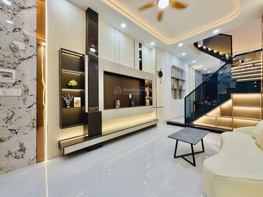 Bán nhà gò vấp, chỉ hơn 5 tỷ thiết kế hiện đại 4 tầng sân thượng 