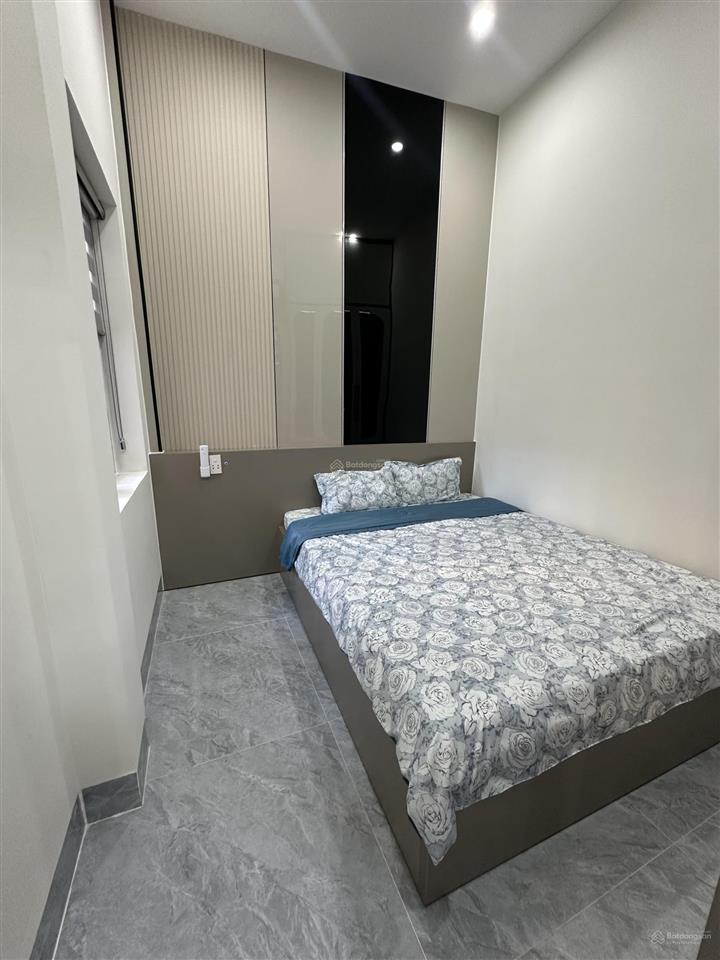Chào bán căn nhà villa mini kiệt ô tô đậu đỗ trước nhà