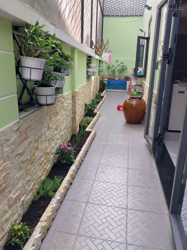 Nhà hẻm gần chợ xóm mới cát lái sổ riêng nở hậu