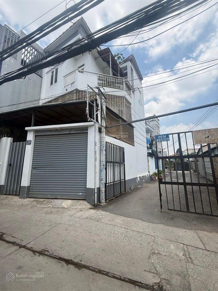 Bán nhà mặt tiền đường số 11 , phường cát lái, tp thủ đức (q2 cũ)  3 tầng hoàn công  giá 7.4 tỷ