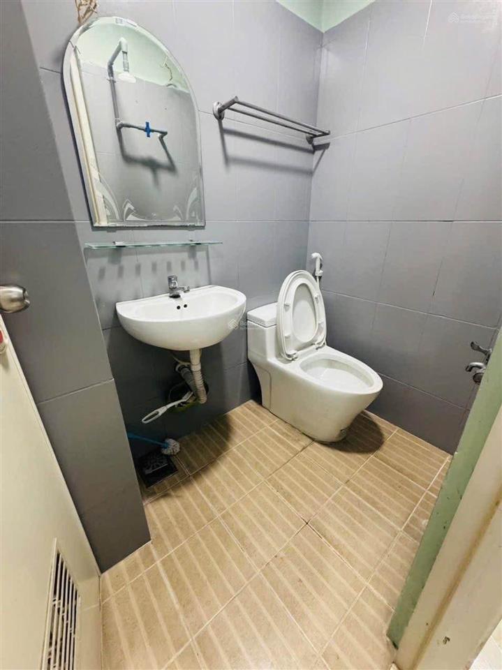 Chủ cần bán gấp nhà khu bàu cát  nguyễn hồng đào