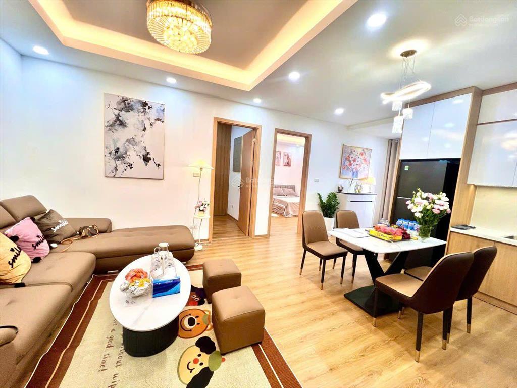Chính chủ bán căn tập thể. kim liên, đống đa t2 dt 90m2, giá 6,3 tỷ