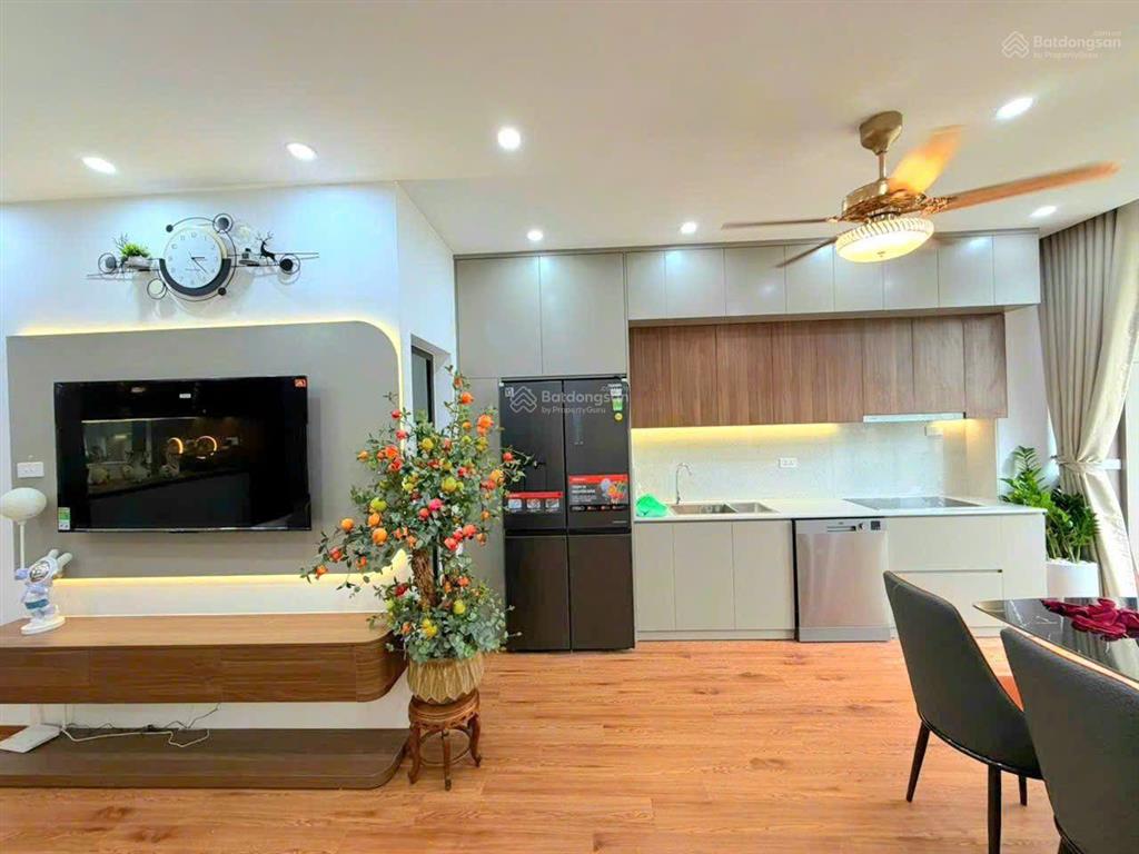 Bán căn hộ trung kính, cầu giấy 68m2, 2 ngủ, 1 wc, giá 6.680 tỷ