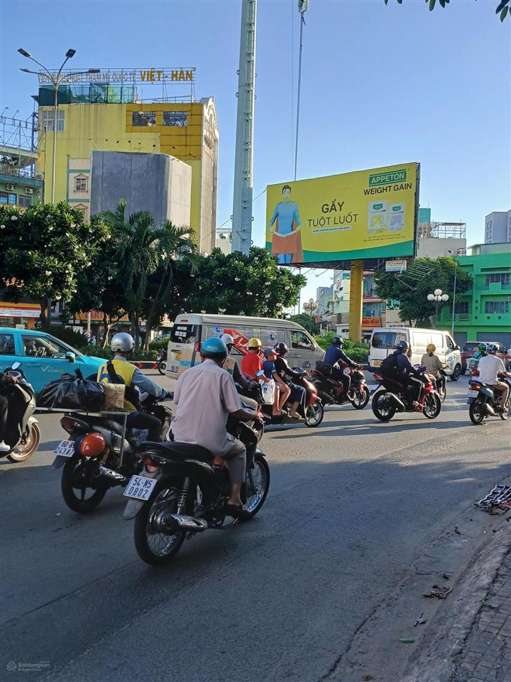 Nhà đẹp q11  giáp q10  4 tầng  full nội thất  sát vx lê đại hành  7 tỷ nhỉnh
