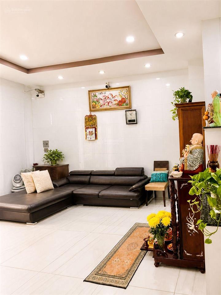 Gấp bán  q6  nhà 4 tầng  dt 105m2  sát mặttiền  giáp q11  9 hơn