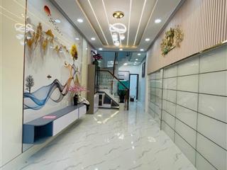 Nhà đẹp q6  giáp q5  sát mặt tiền  gần chợ bình tiên  dt 44m2  4pn  5 tỷ nhỉnh