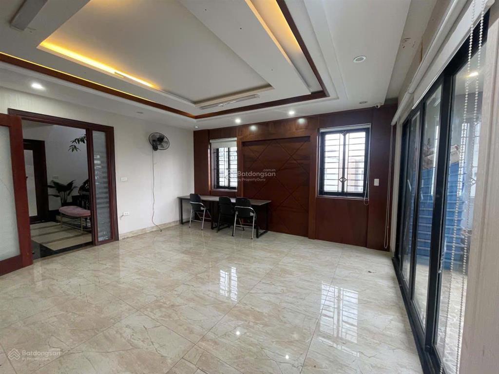Bán gấp tòa văn phòng đình thôn dòng tiền 80tr/tháng 76,2m2 7tầng thang máy mt5.7m 34tỷ nam từ liêm