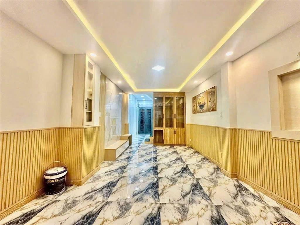 Nhà mới, 3 tầng ( 4x11m), hẻm thông 28/ dương bá trạc p2 q8