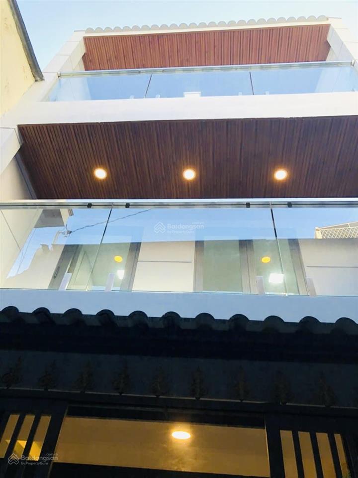 Nhà mới, 3 tầng ( 4x11m), hẻm thông 28/ dương bá trạc p2 q8