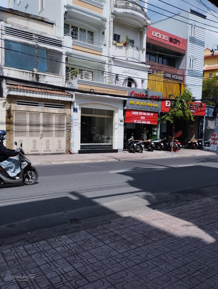 Ann cần share nguyên tầng 1, chỉ share nữ độc thân, ưu tiên nvvp