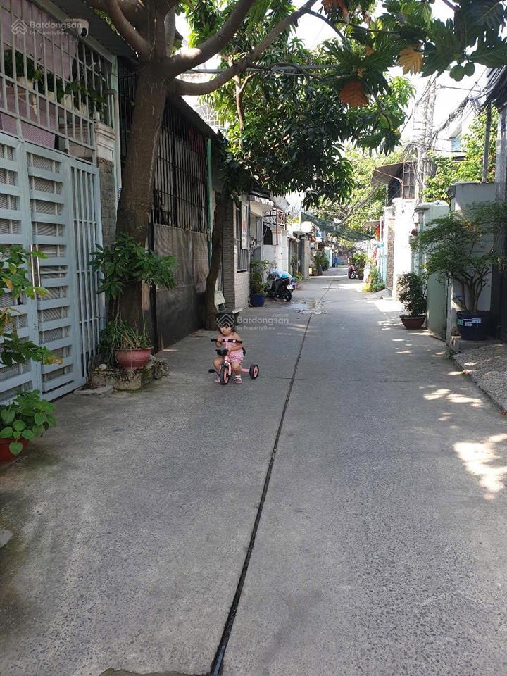 Nhà 5x20m ngay gần chợ hóc môn, chủ cần bán nhanh giá tốt