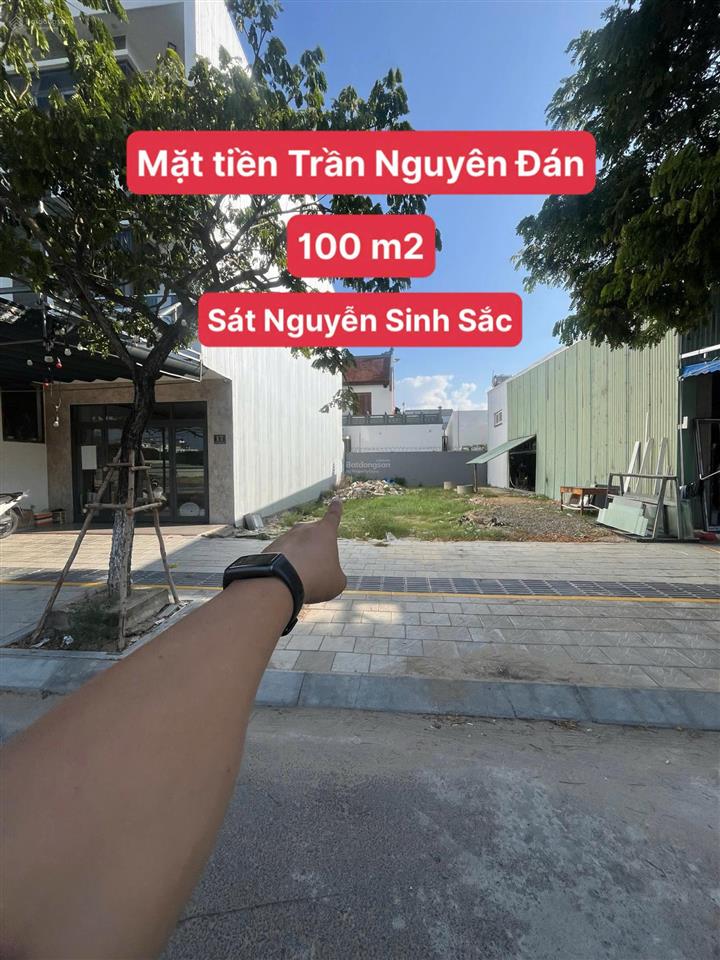 Mặt tiền trần nguyên đán 100m² (5x20m). vị trí hiếm, đẹp, gần biển nguyễn tất thành