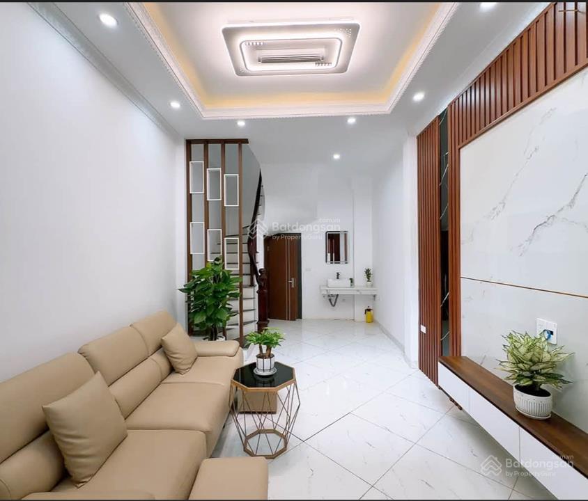 Bán nhà thái hà  6 tầng  8,35 tỷ  gần phố  ngõ rộng  nhà mới