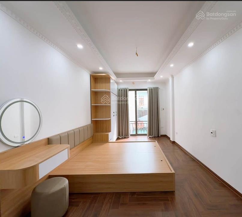 Bán nhà thái hà  6 tầng  8,35 tỷ  gần phố  ngõ rộng  nhà mới