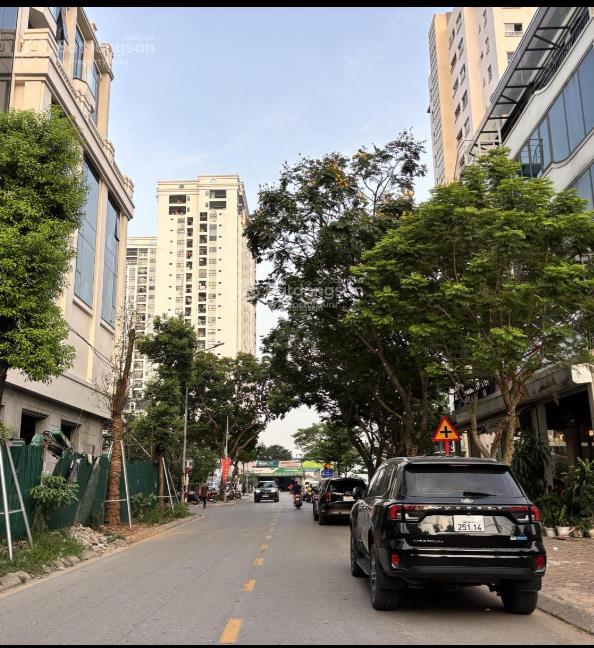 Đại hạ giá 5.0 tỷ  đất vàng kđt sài đồng 175m2  mt 8.5m  dòng tiền 30 triệu