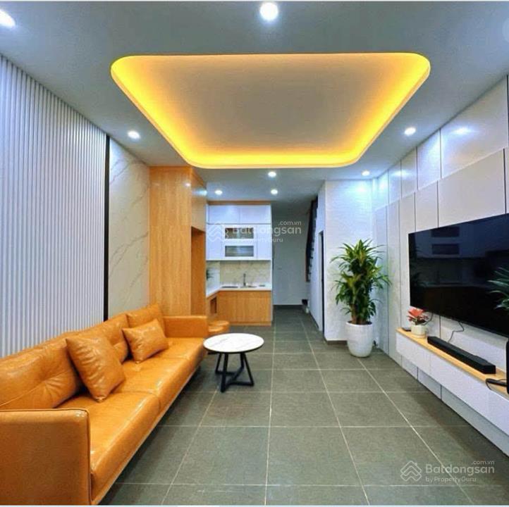 Mới nhất 8.2026. bán nhà phạm văn đồng, cầu giấy 6 tầng thang máy