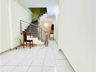Bán nhà cầu giấy, gần xuân thủy, khoảng 7 tỷ, 40m2, cực gần phố
