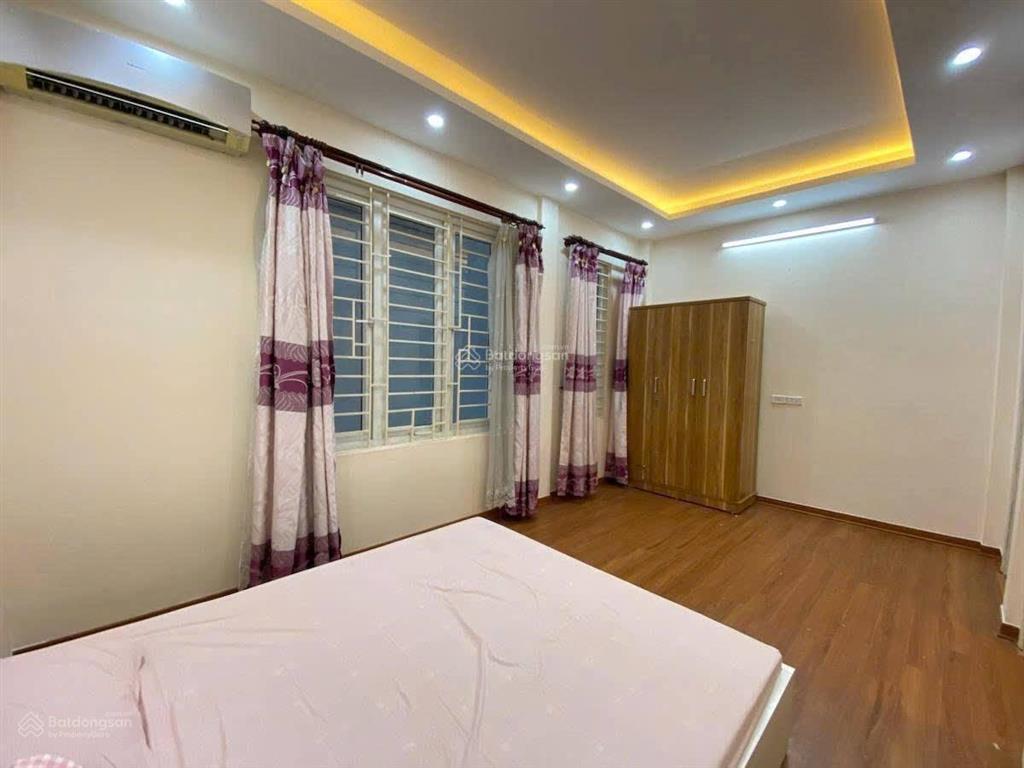 Hơn 8 tỷ  sở hữu ngay nhà 5 tầng ngã tư cầu giấy, nhà đẹp mới ra 8.2026