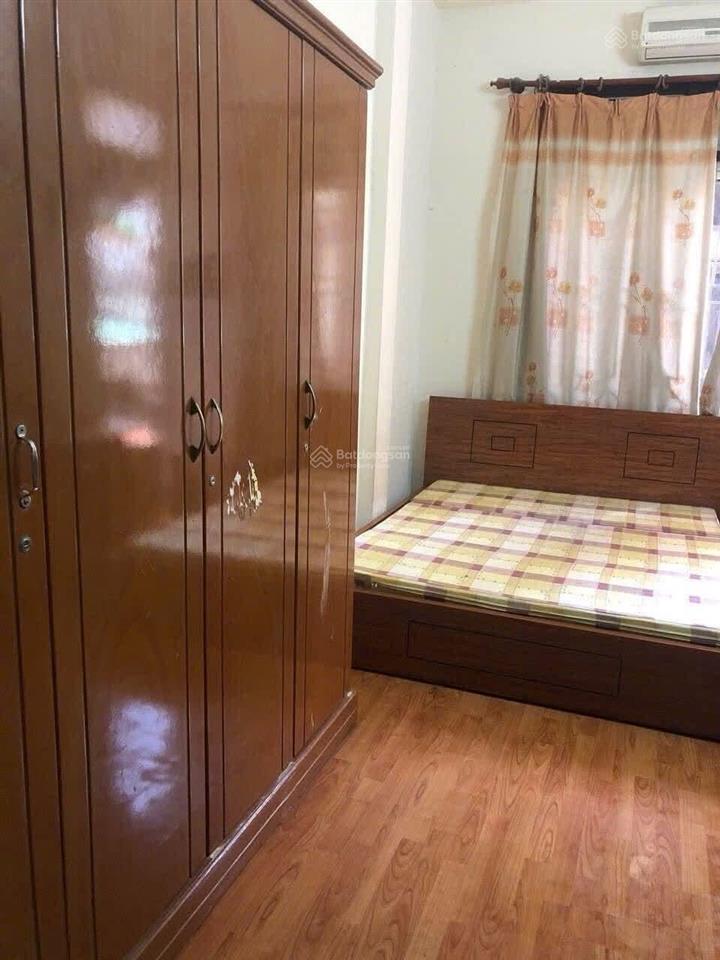 Do có việc gấp, bán nhà cầu giấy 37m2, hơn 7 tỷ