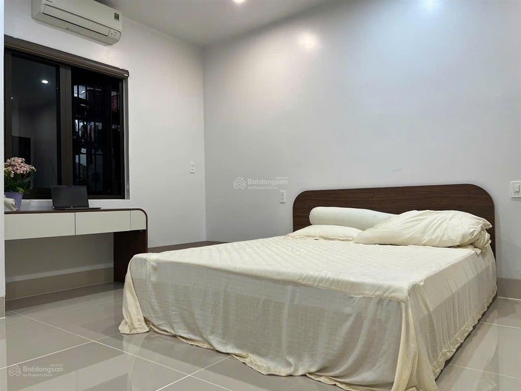 Nhà 2 tầng mặt tiền nguyễn đức thiệu 104m2, nở hậu tài lộc , otto vi vu