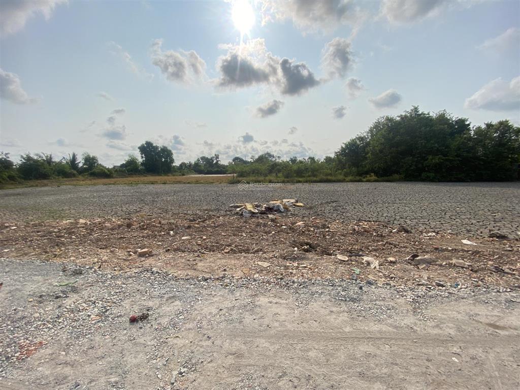 Bán rẻ nền 80m2 thổ cư giá 1.9ti xã bình chánh đường ôtô