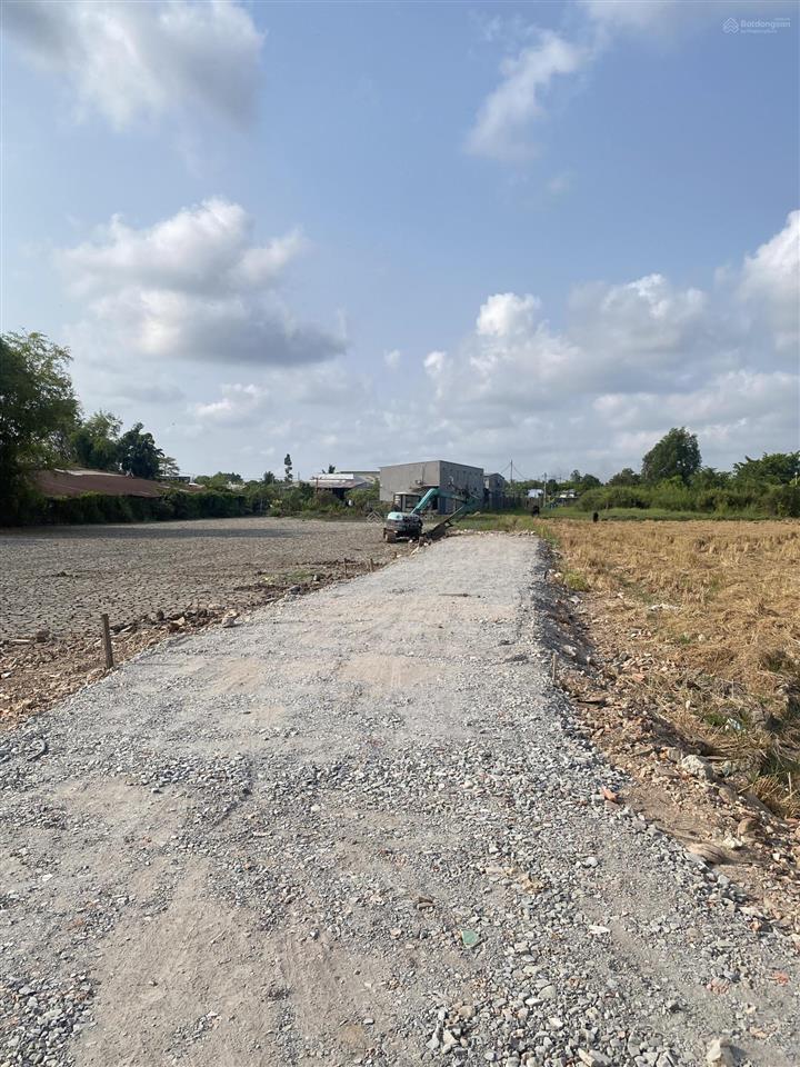 Bán rẻ nền 80m2 thổ cư giá 1.9ti xã bình chánh đường ôtô