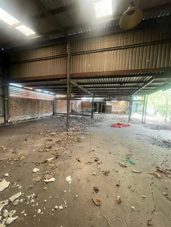 Bán kho 400m2 giá 6.5ti cách vòng vòng an lạc 500m